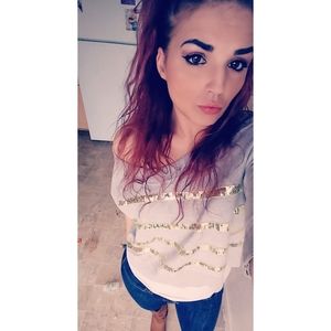 Meet your Posher, Ashley